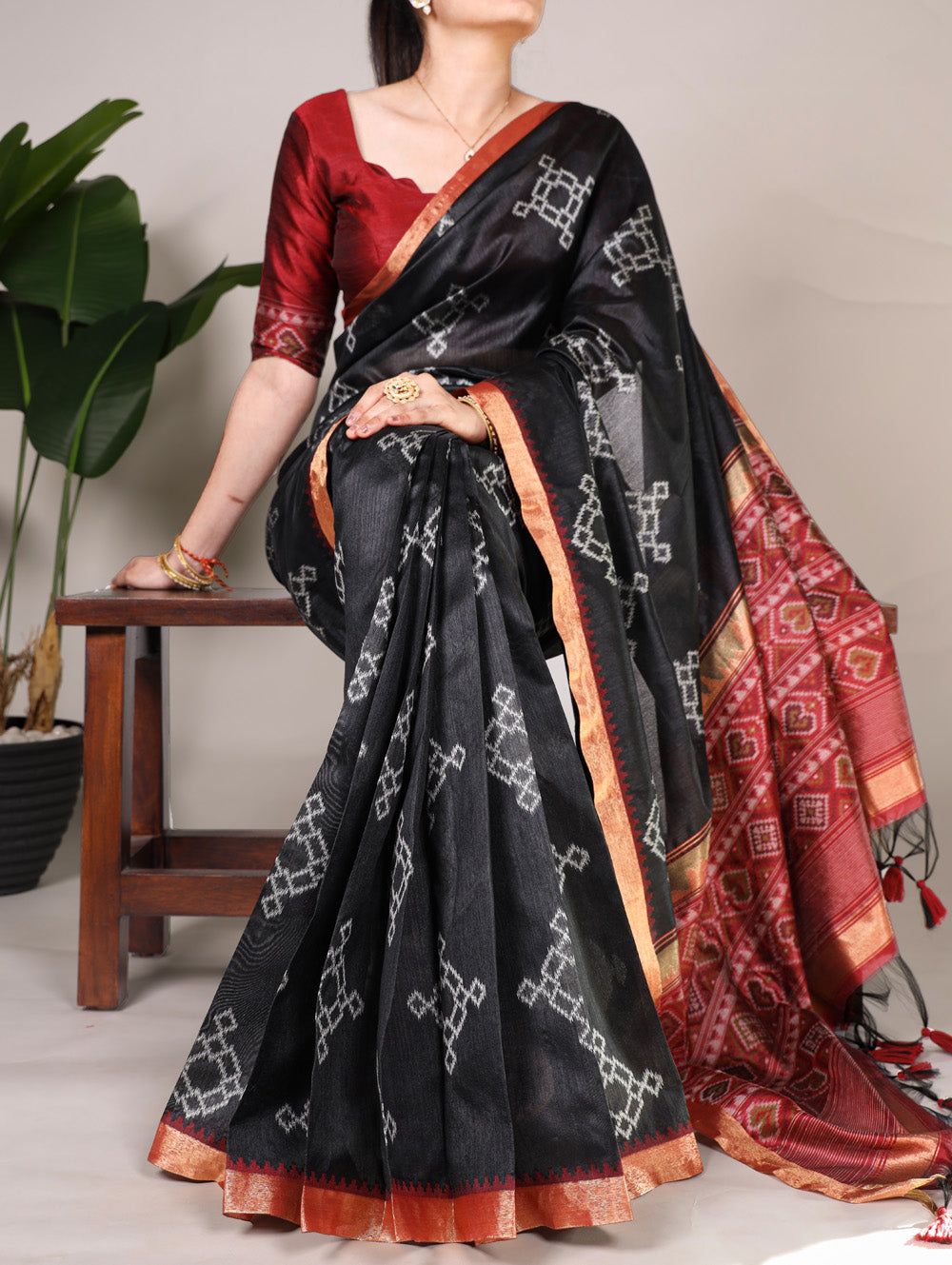 Black Color Printed With Zari Weaving Work Jacquard Silk Saree